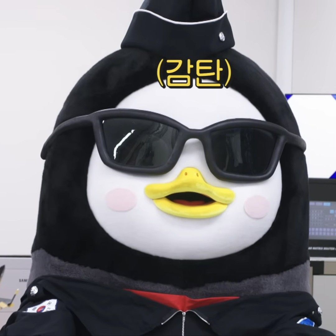 Behind-the-scenes cut of Pengsoo