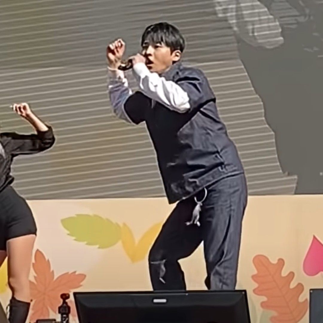 Behind-the-scenes cut of Seong Ri