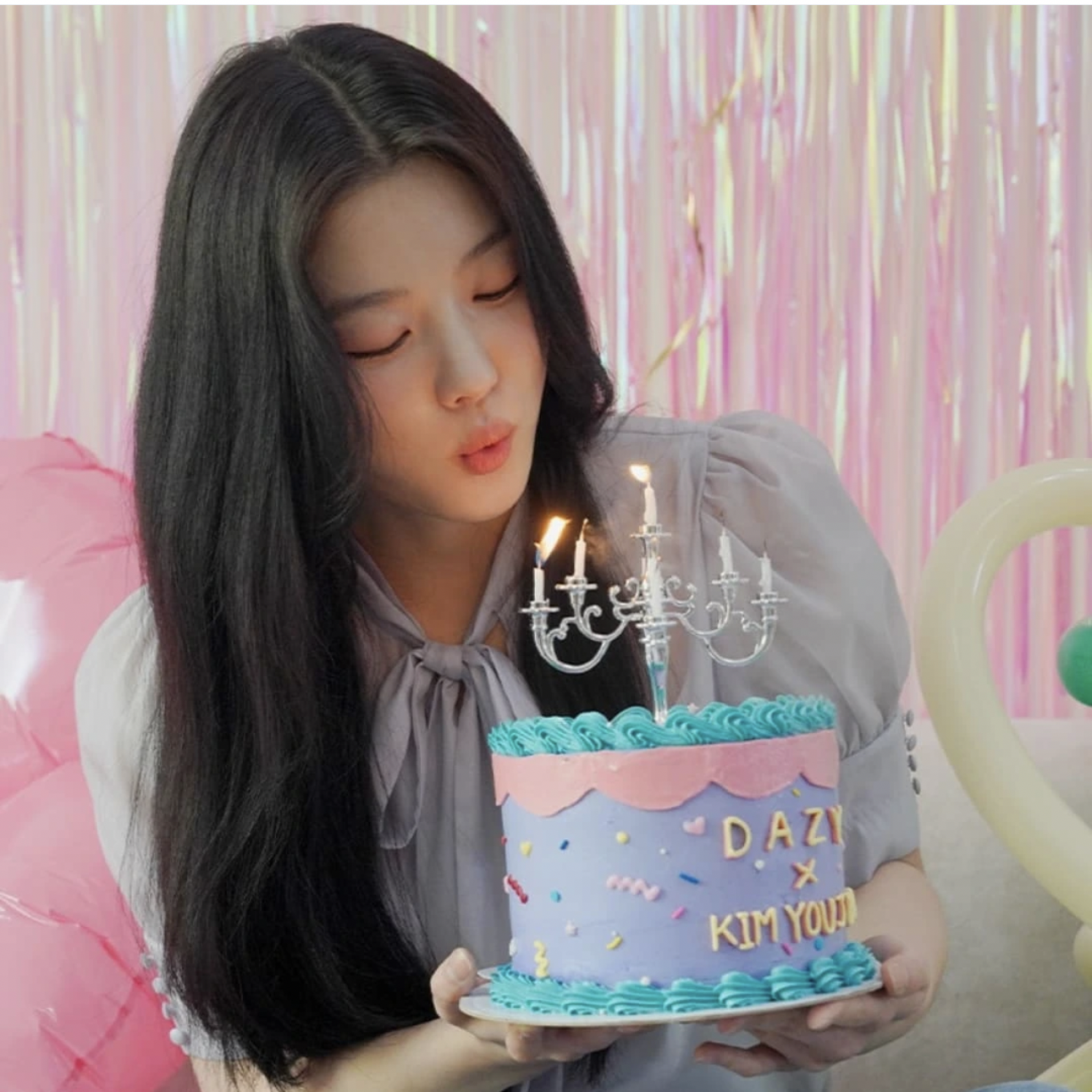 Behind-the-scenes cut of Kim Youjung