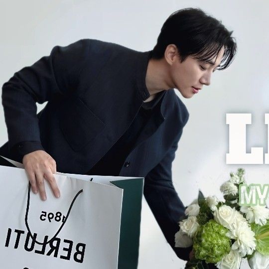 粉絲拍下的李俊昊瞬間