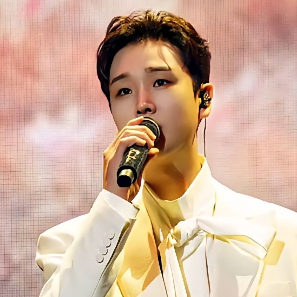 Latest photo of Song Minjun