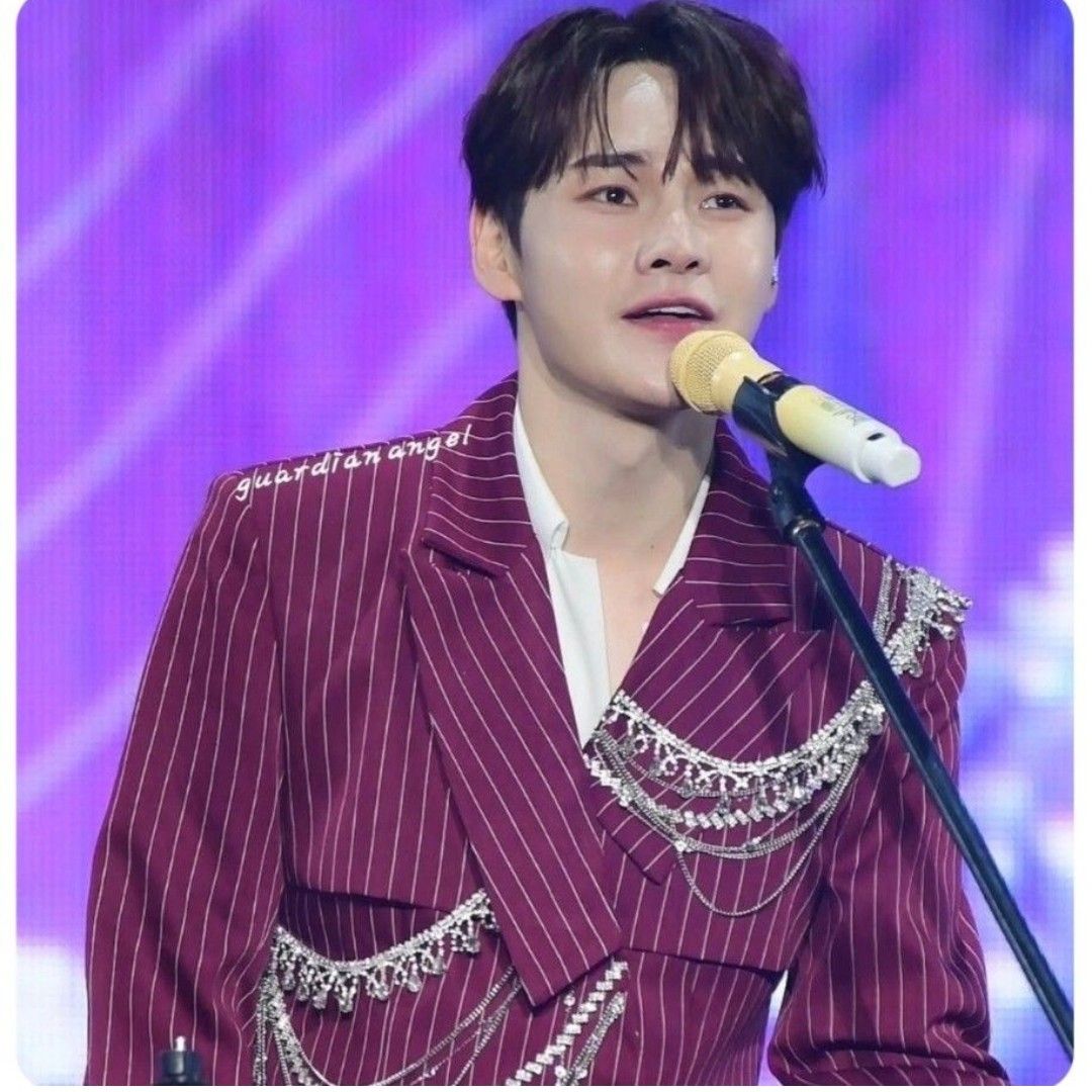 粉丝拍下的朴瑞镇瞬间