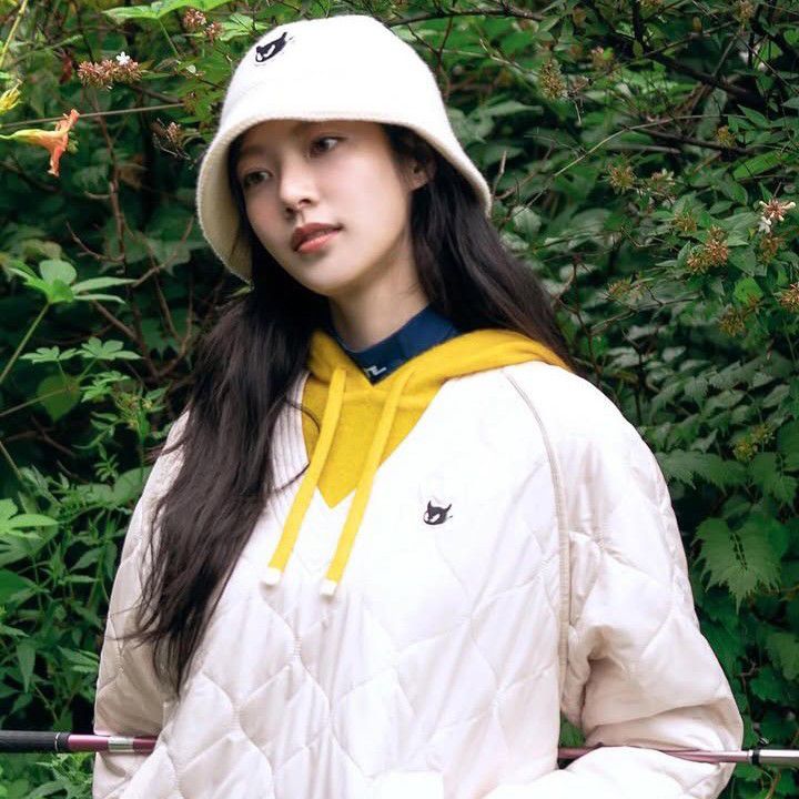 Recent activity shot of Gong Seungyeon