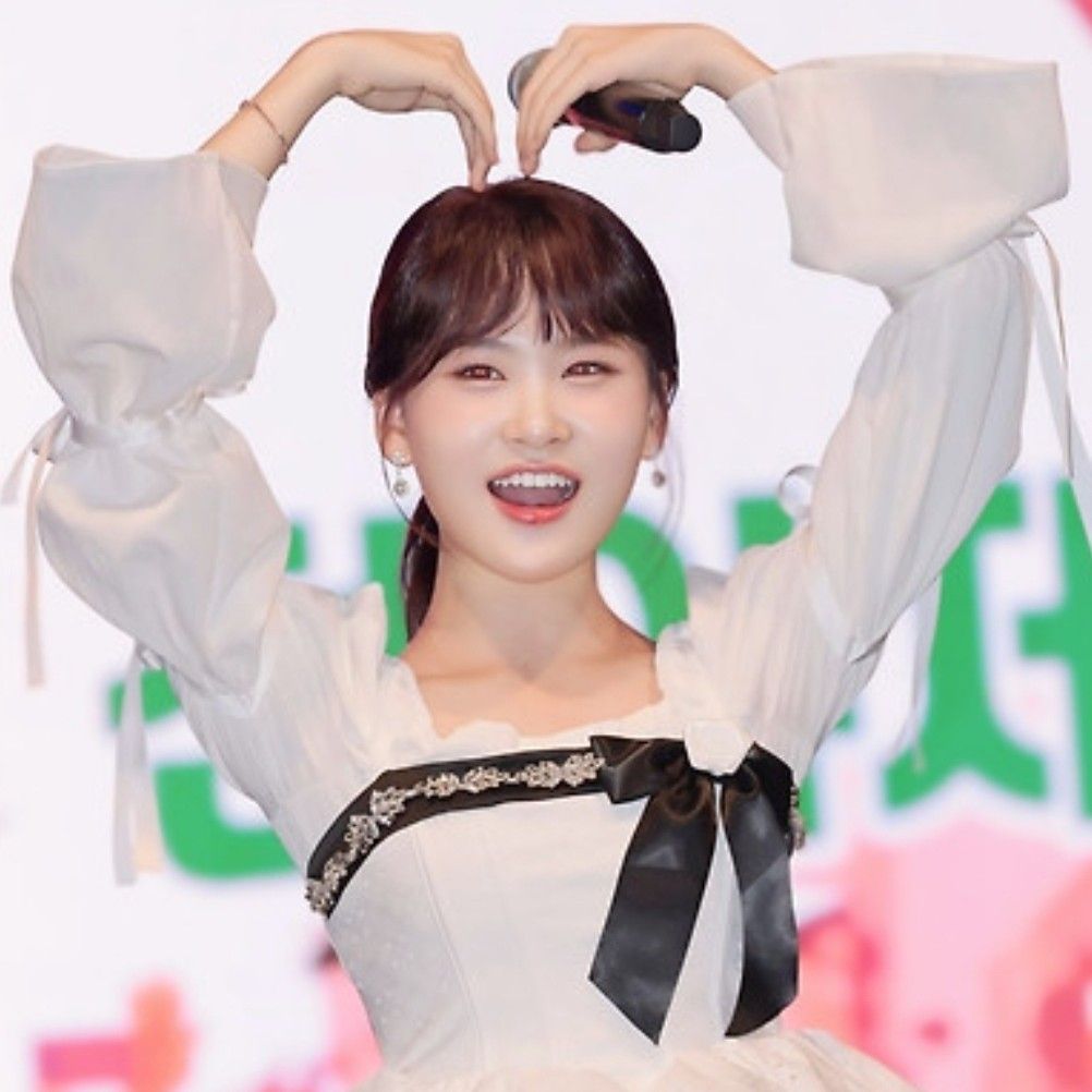 김다현 최근 활동샷