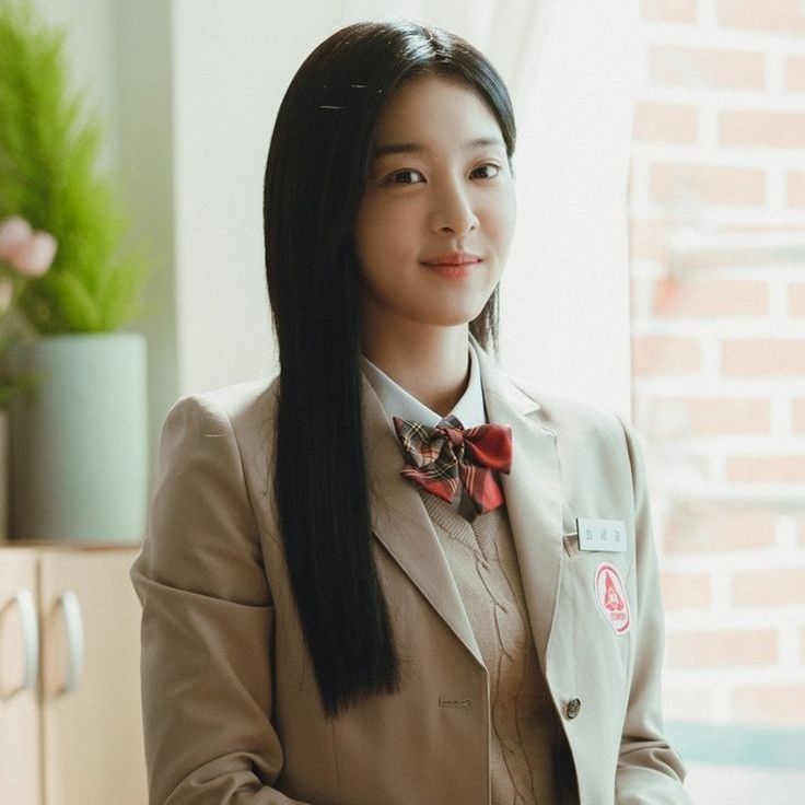 Recent activity shot of Seol Inah