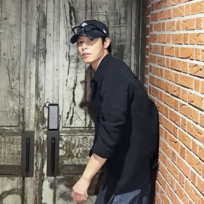 Latest photo of Lee Jaewook