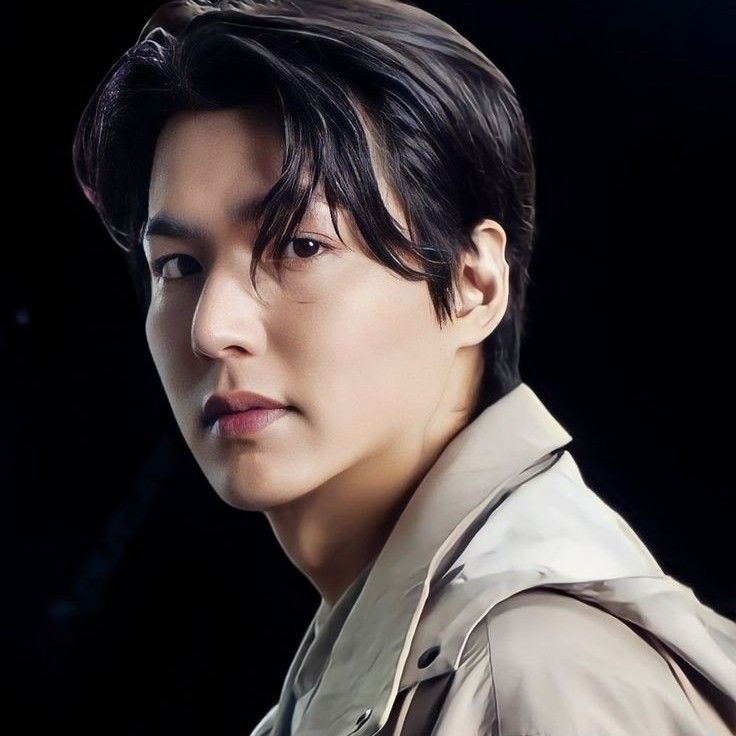 粉絲拍下的李敏鎬瞬間