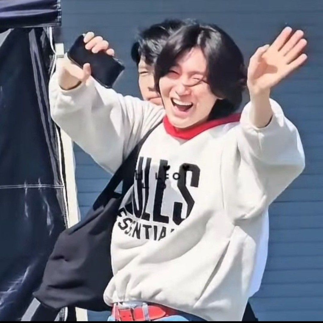 Latest photo of Kim Yongbin