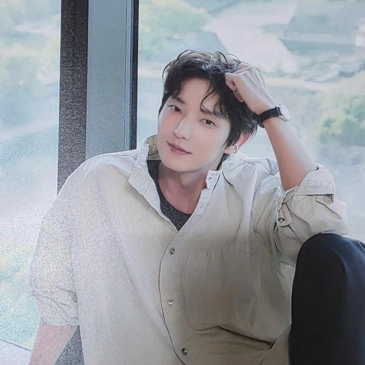 Foto terbaru dari Lee Joongi