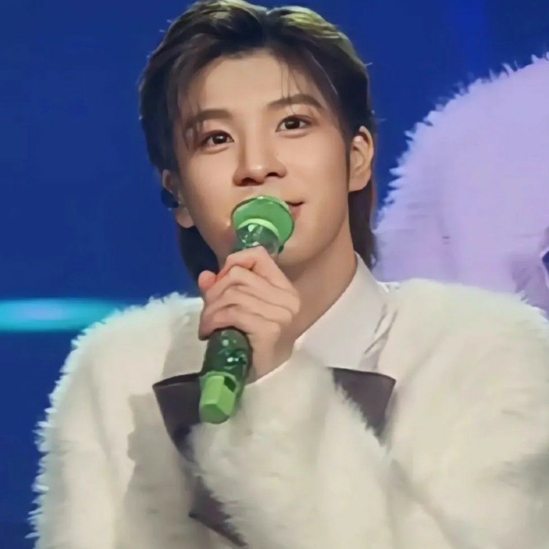 Recent activity shot of Jeong Dongwon