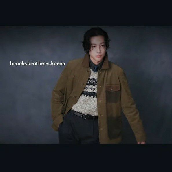 Behind-the-scenes cut of Lee Jongwon
