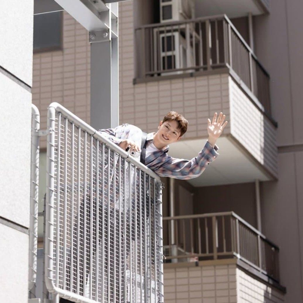 Behind-the-scenes cut of Yook Sungjae