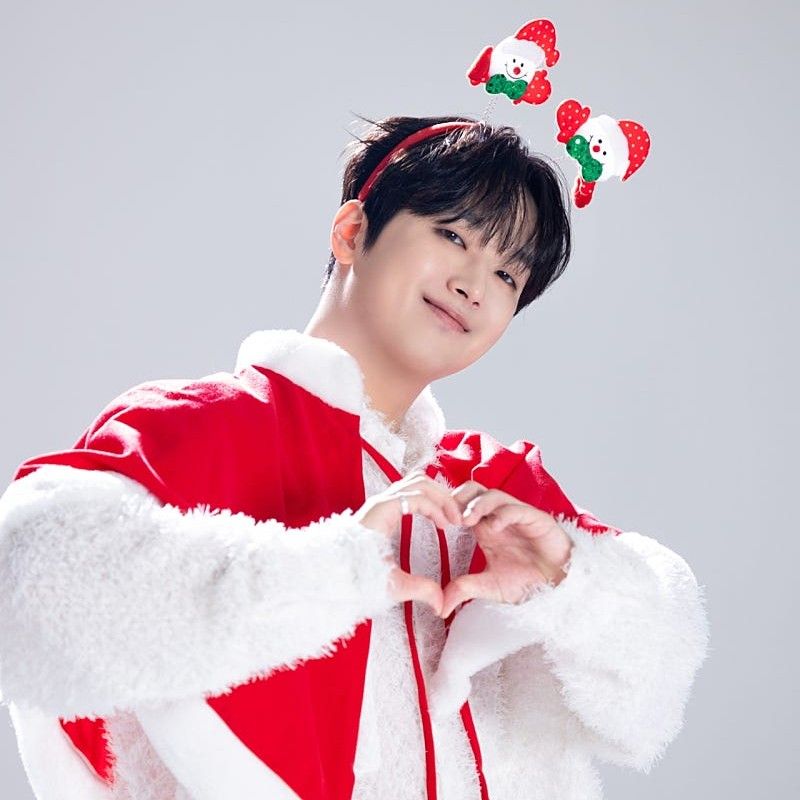 Cuplikan di balik layar dari Lee Chanwon