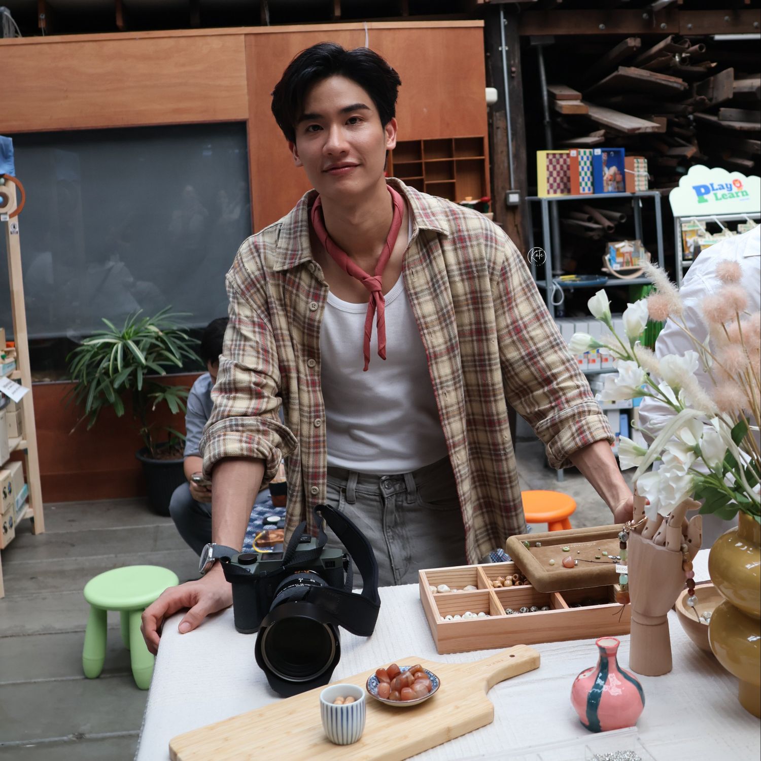 Behind-the-scenes cut of Tay Tawan Vihokratana