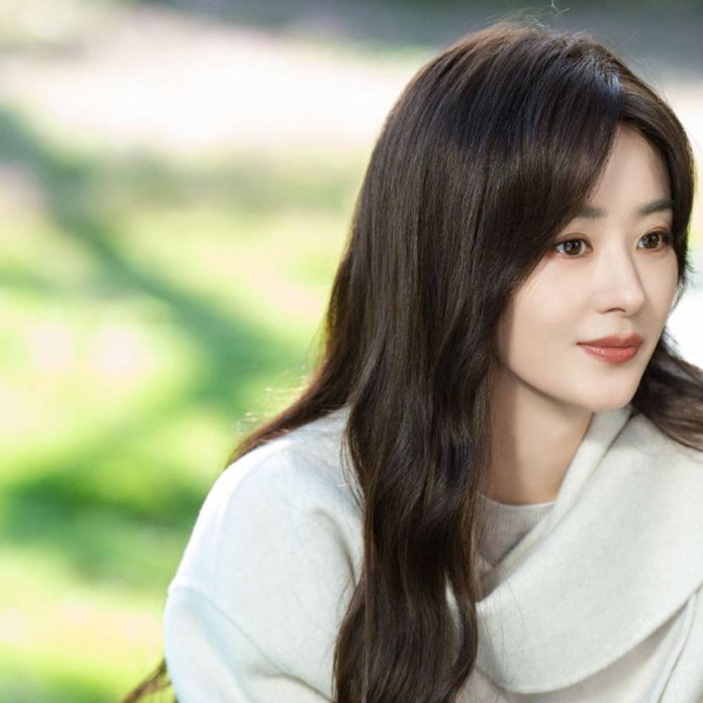 Recent activity shot of Zhao Liying