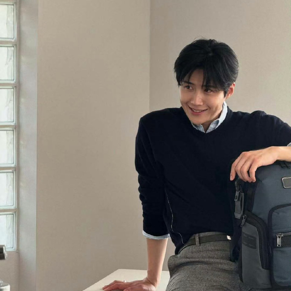 Recent activity shot of Kim Seonho