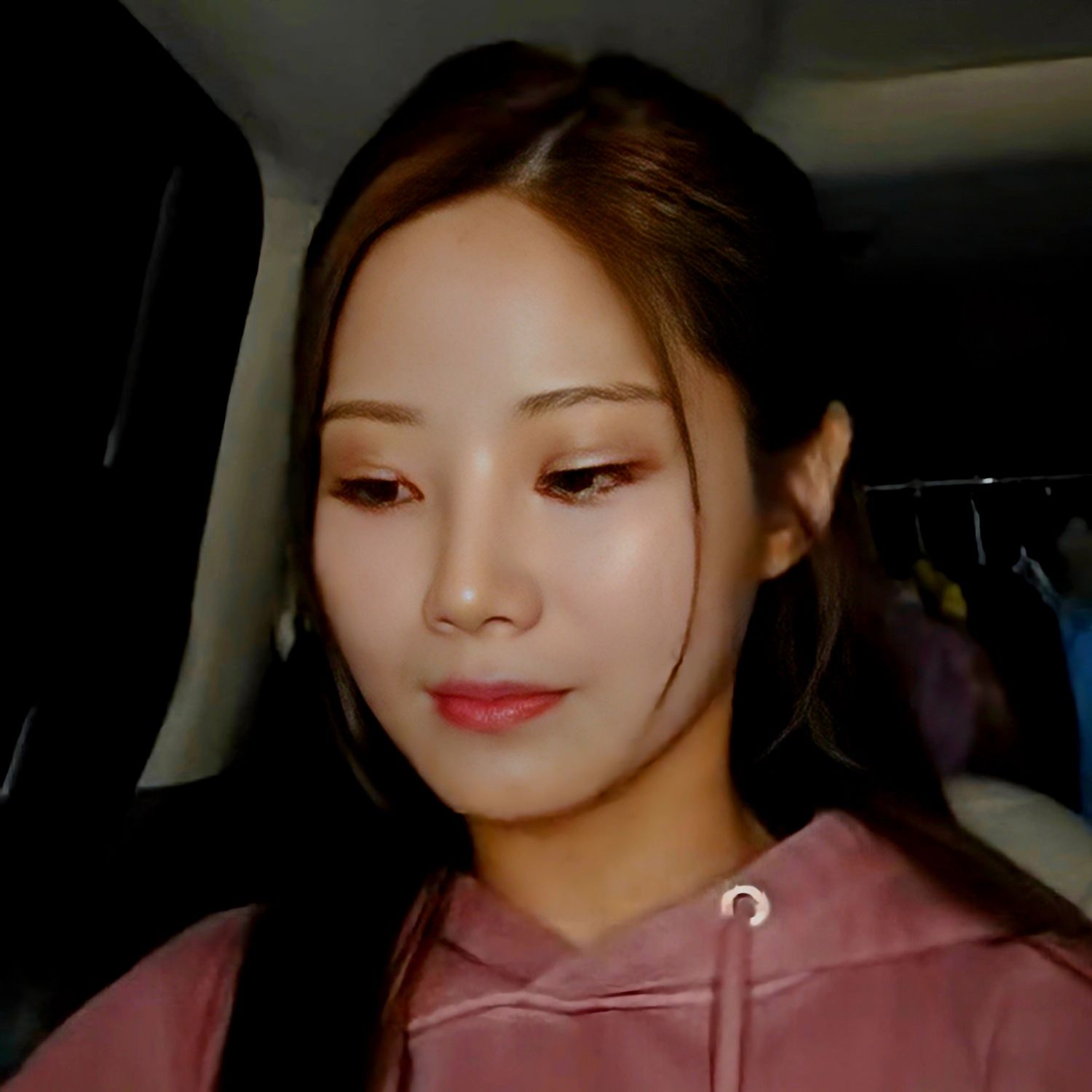 A moment captured by a fan of Bae Ahyeon