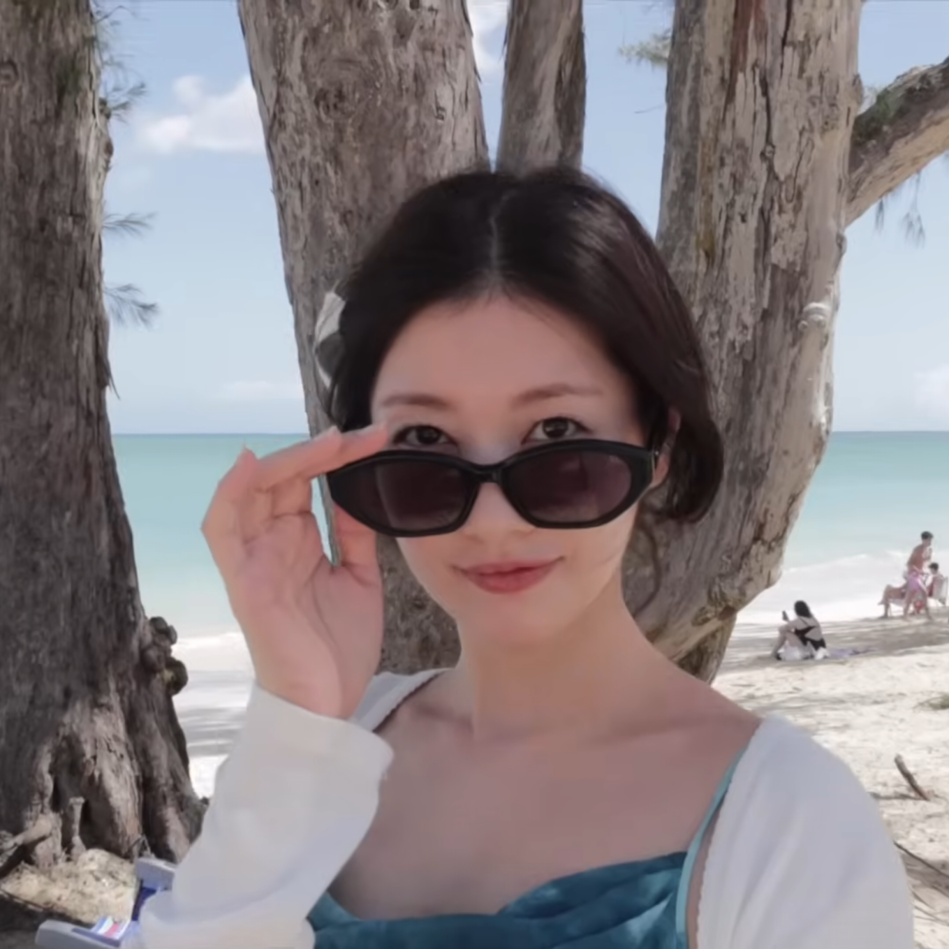 Behind-the-scenes cut of Jung Somin