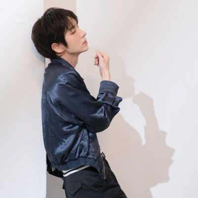 Latest photo of Lee Joongi