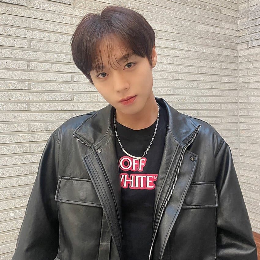 Recent activity shot of Park Jihoon