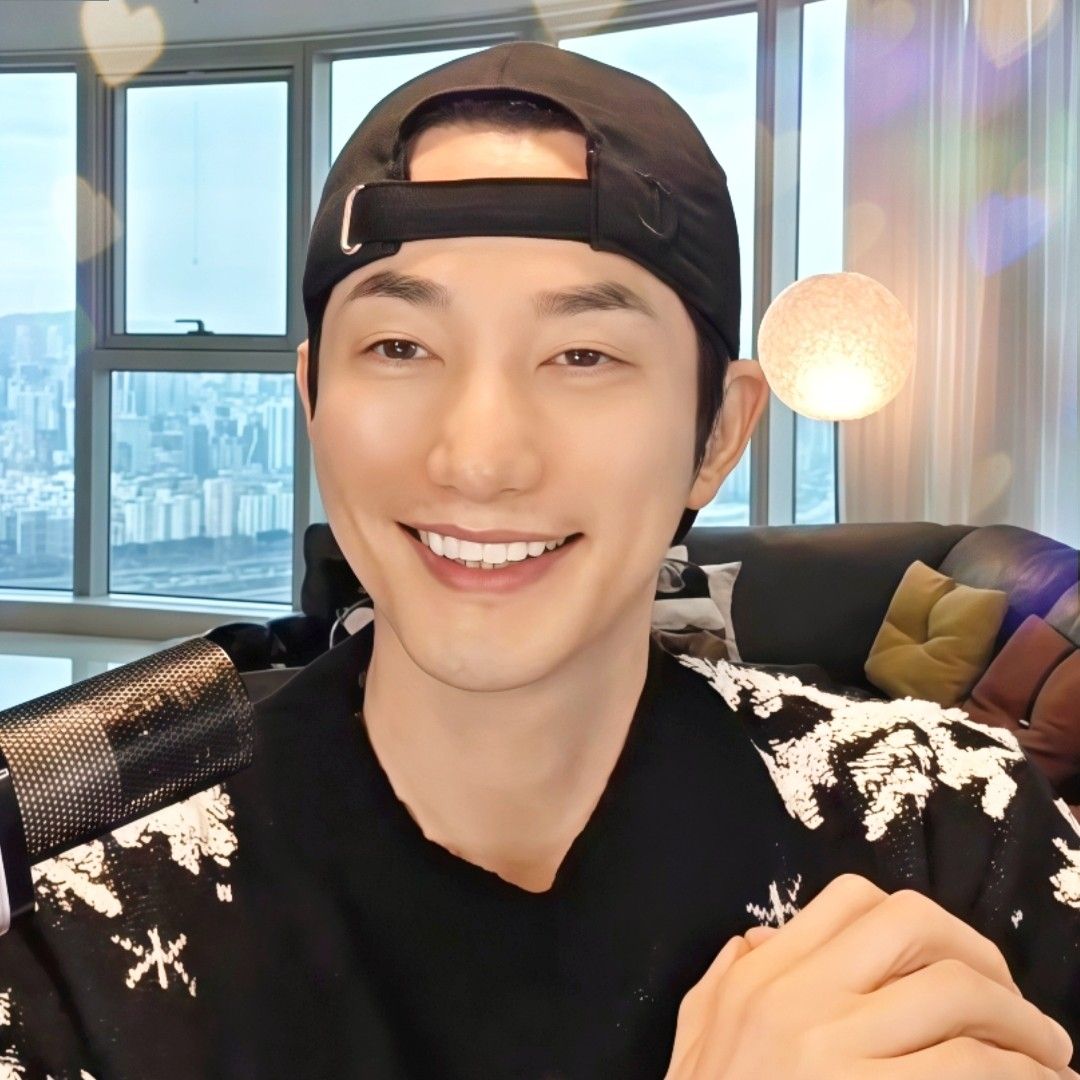 コミュニティで話題の人気セレブコンテンツ