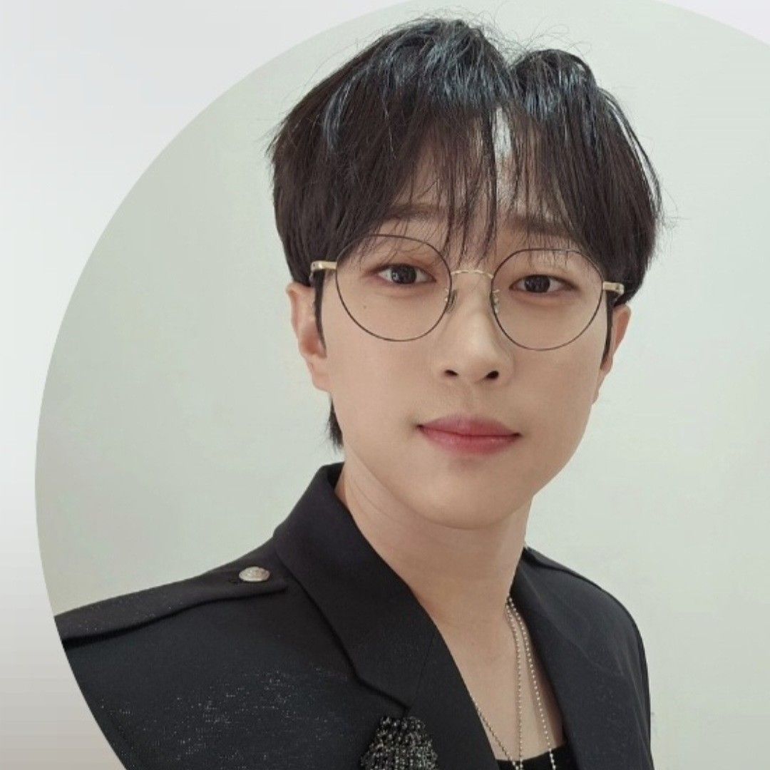 Behind-the-scenes cut of An Sunghoon