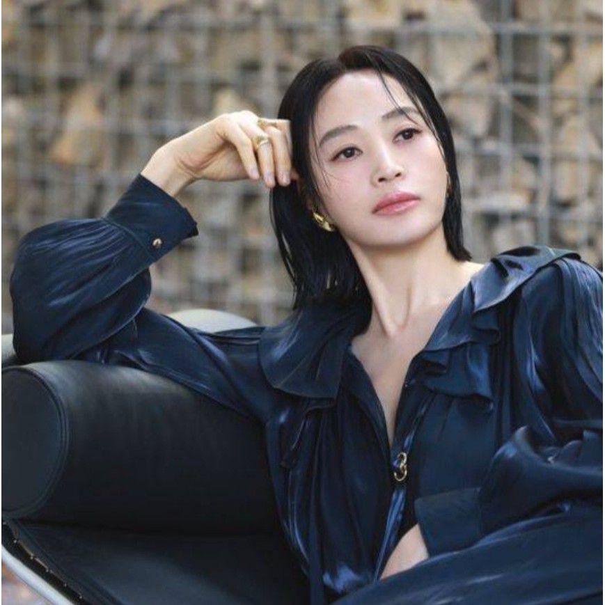 Latest photo of Kim Hyesoo