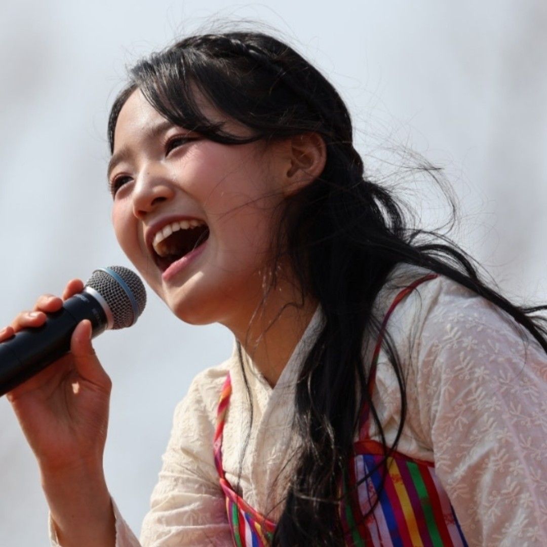 Momen yang diabadikan oleh penggemar Kim Taeyeon