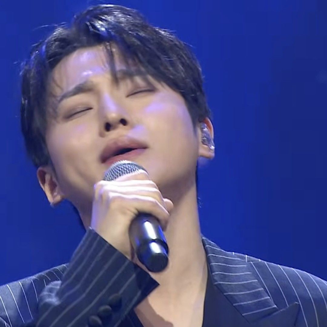 Behind-the-scenes cut of Seong Ri