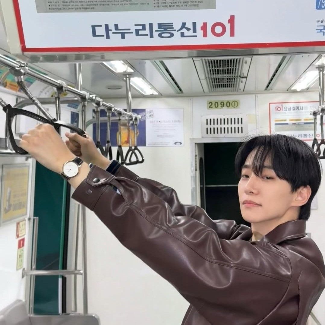 李俊昊的最新照片