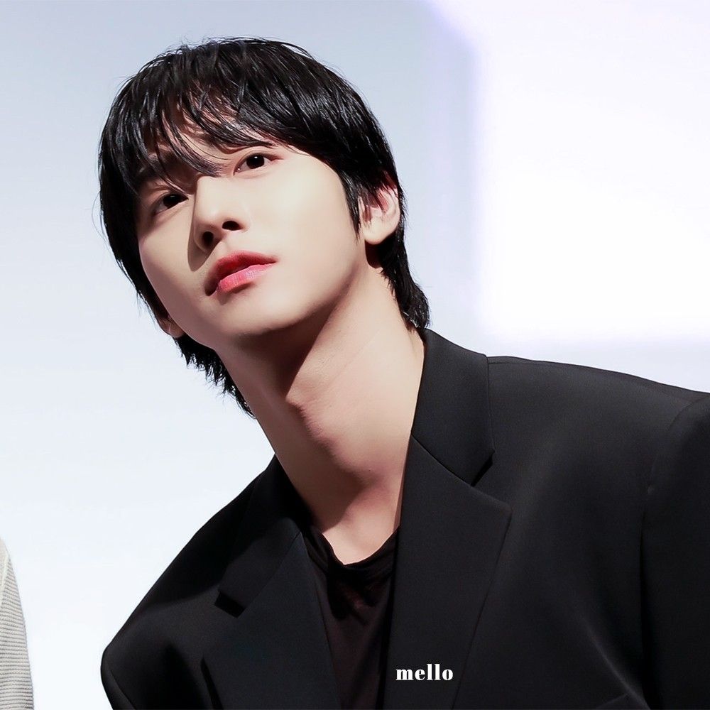 Latest photo of Ahn Hyoseop