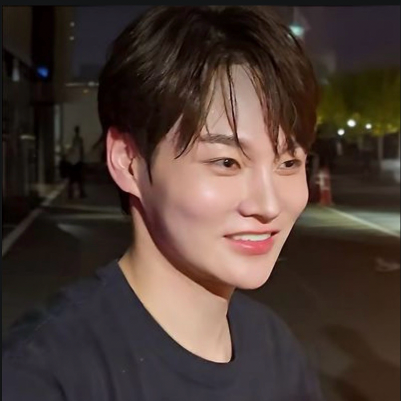 박서진 최근 활동샷