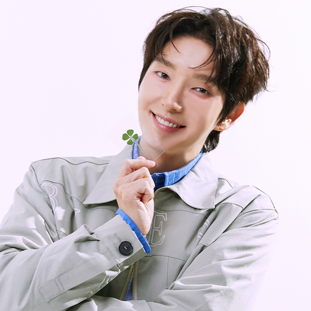 Latest photo of Lee Joongi