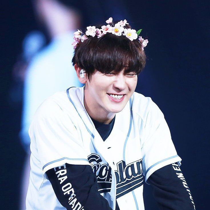 A moment captured by a fan of Chanyeol
