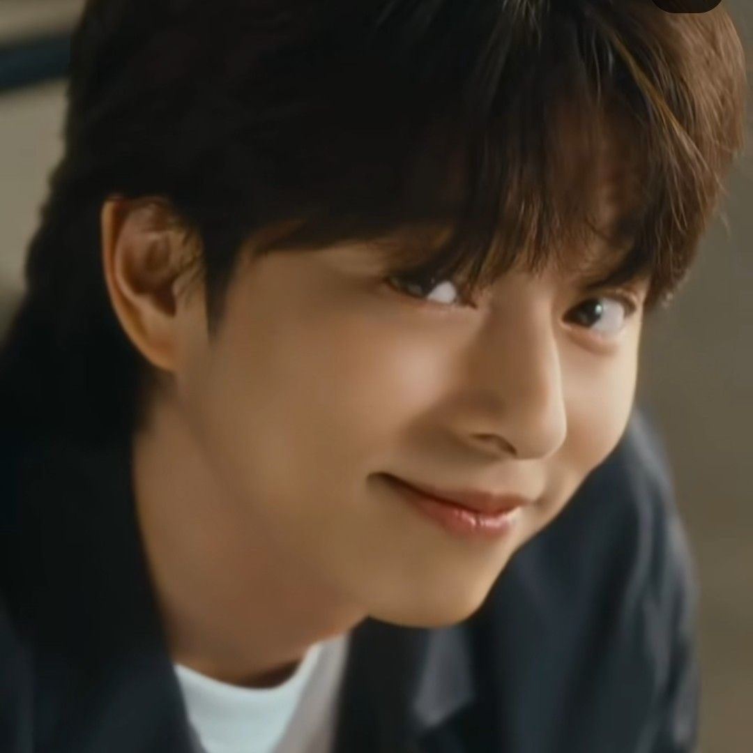 Recent activity shot of Gong Yoo