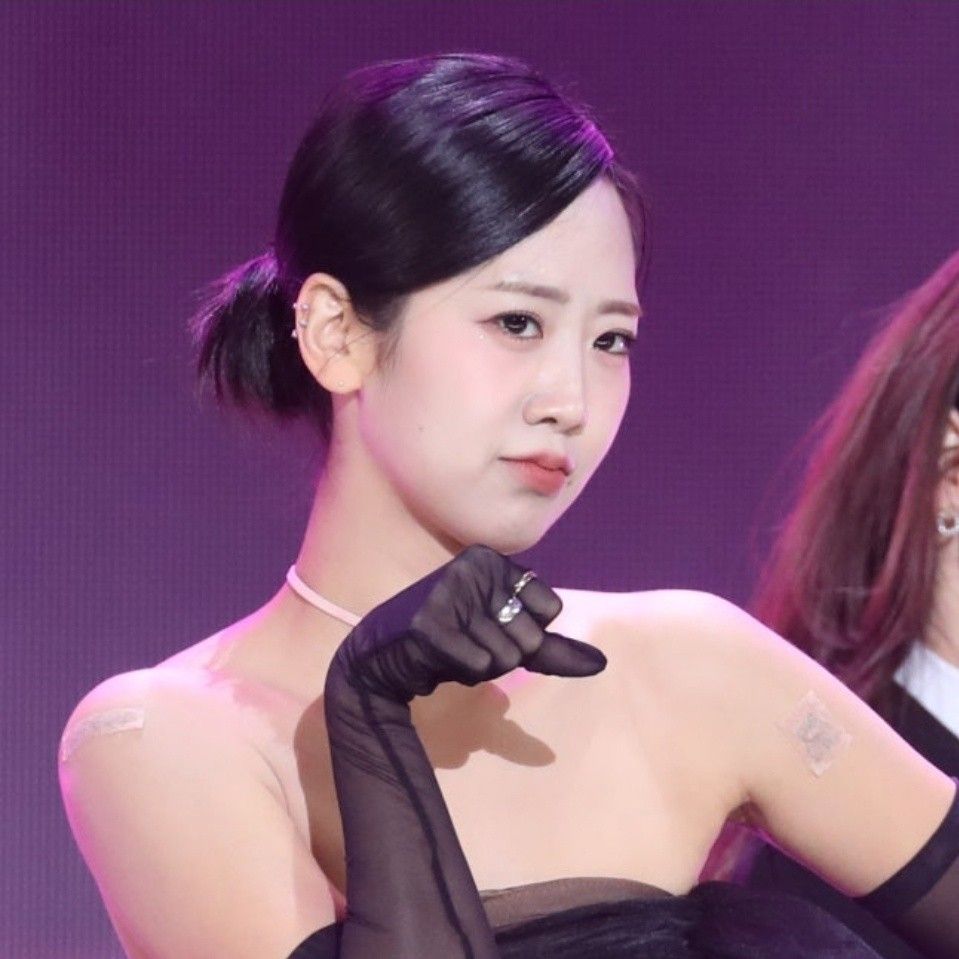 Latest photo of Kang Hyeyeon