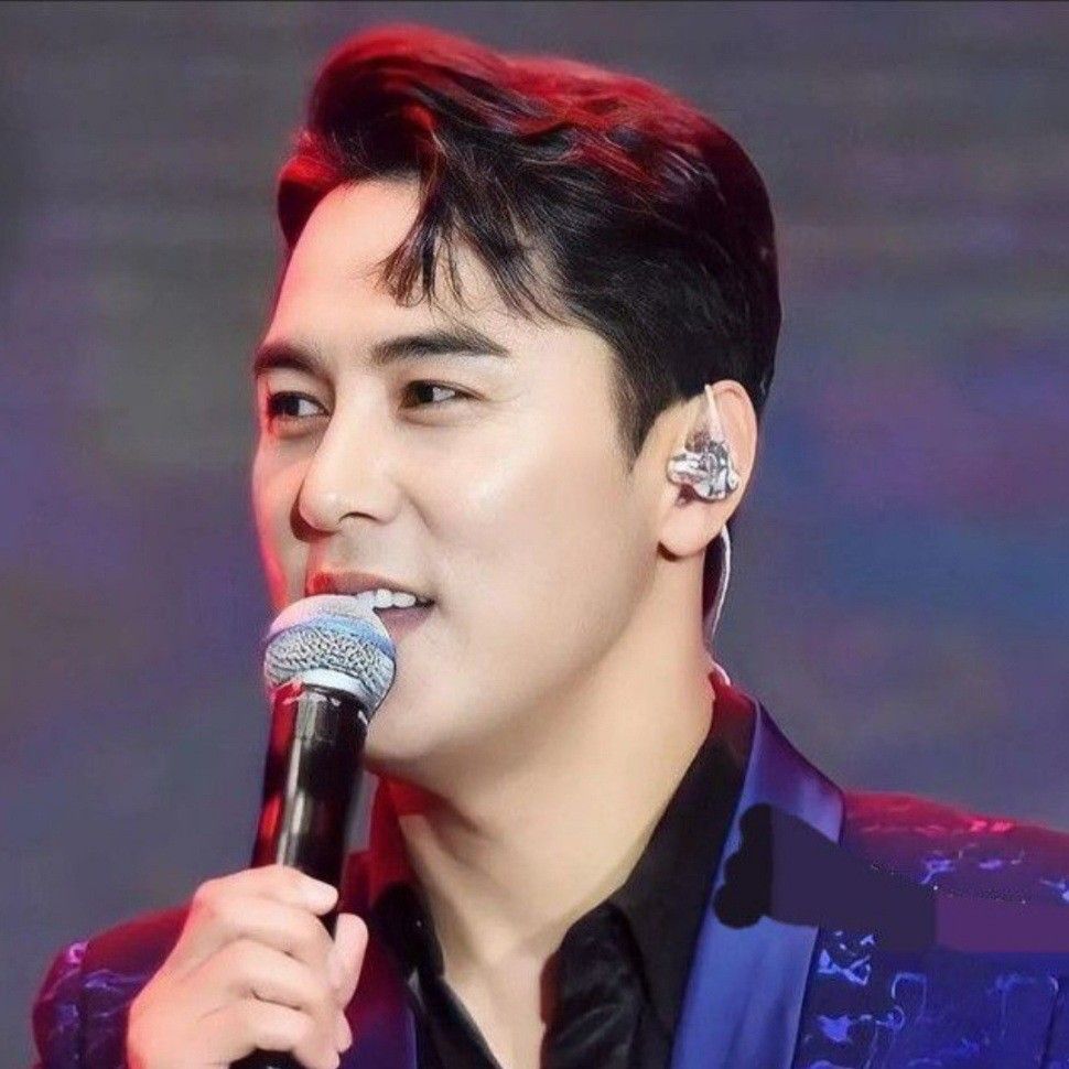 Behind-the-scenes cut of Jang Minho