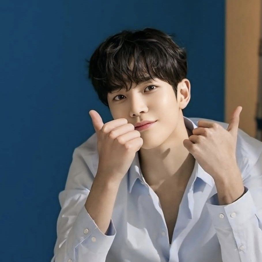 粉丝拍下的路云瞬间