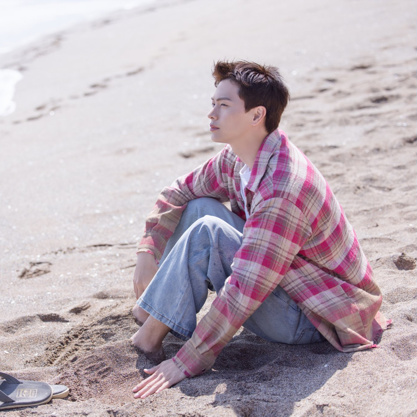 Recent activity shot of Yook Sungjae