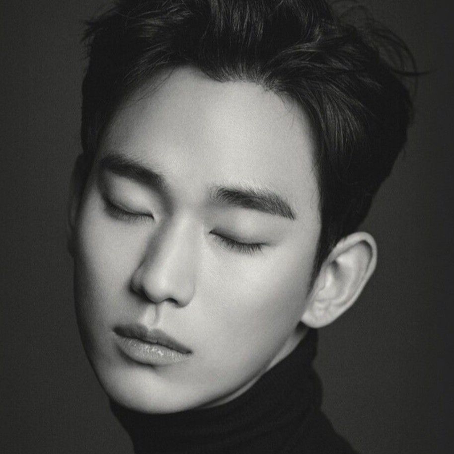 Latest photo of Kim Soohyun