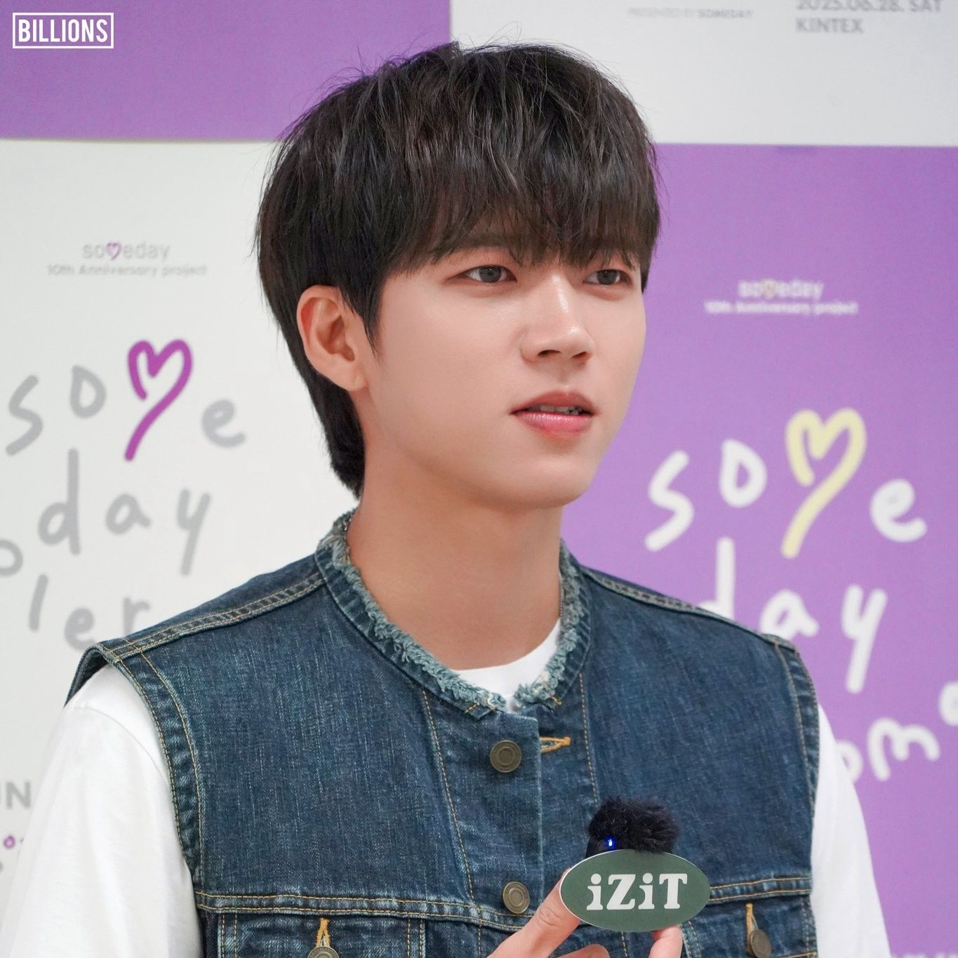 A moment captured by a fan of Nam Woohyun