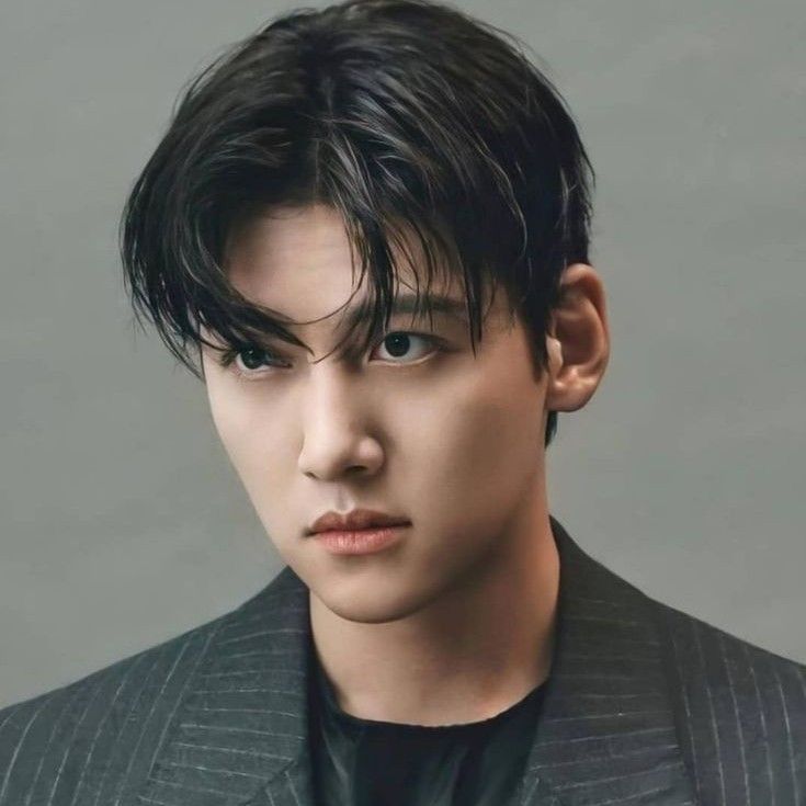 池昌旭的最新照片