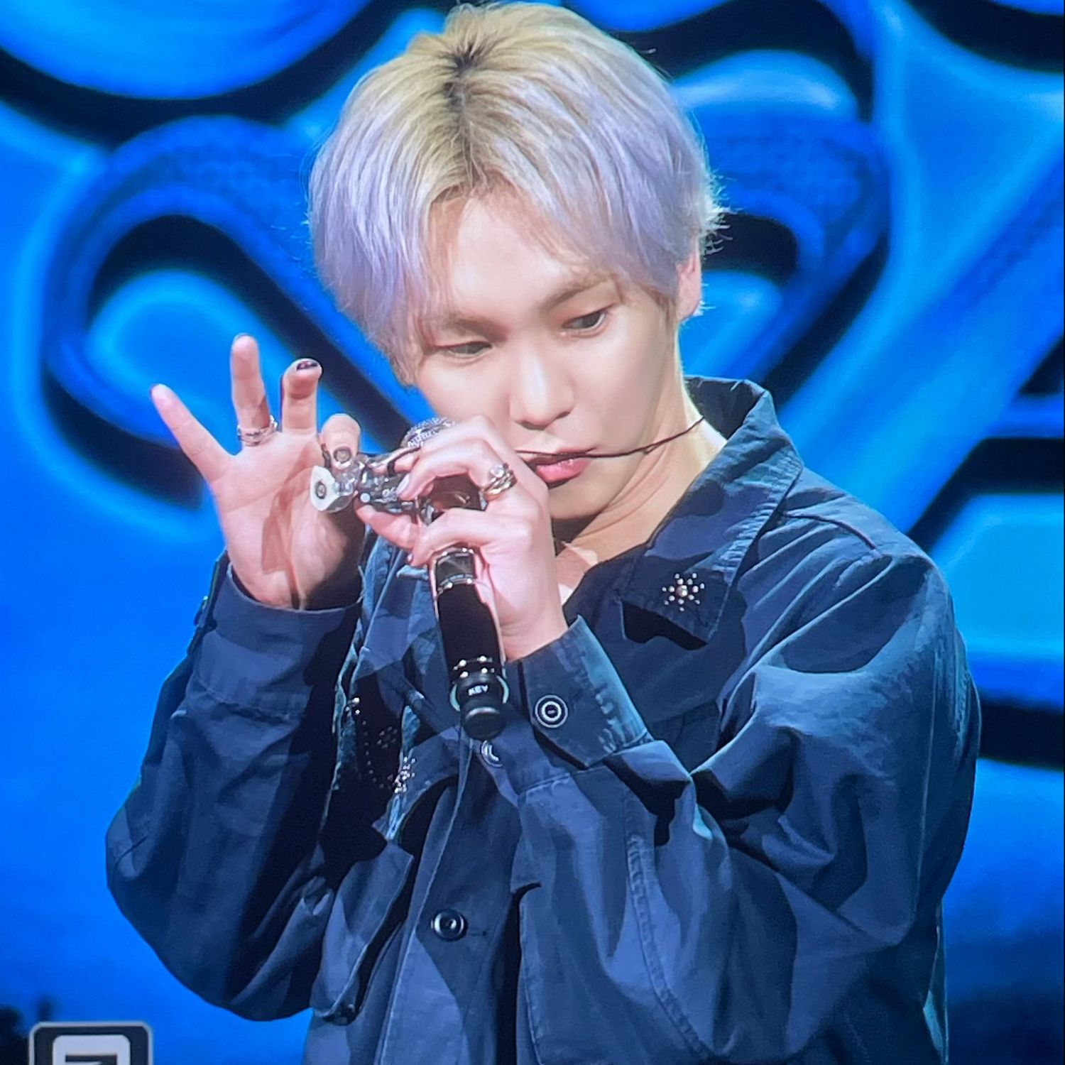 A moment captured by a fan of Key