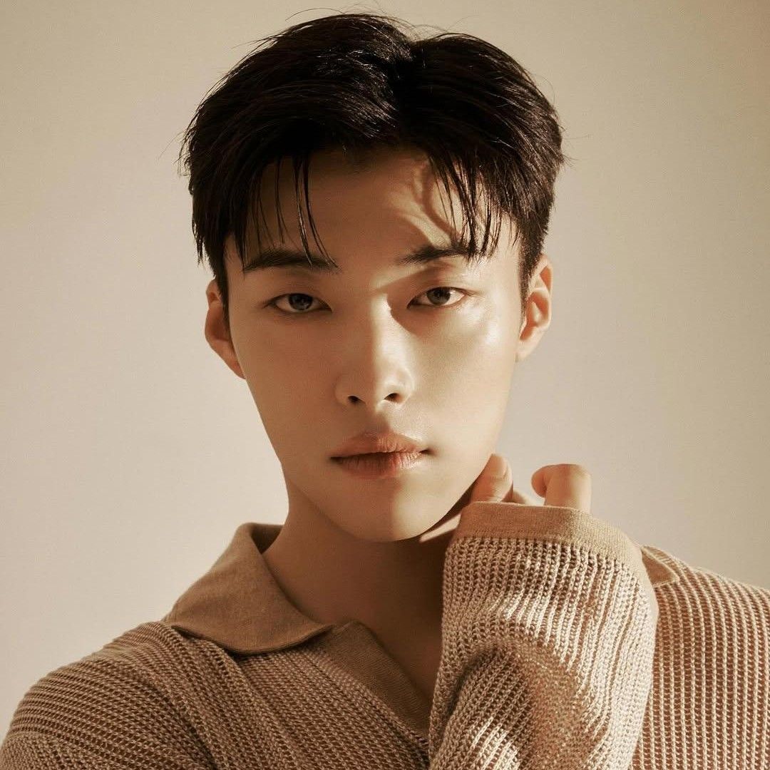 Latest photo of Woo Dohwan