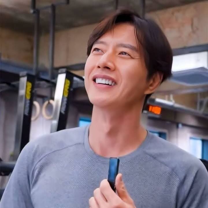 Behind-the-scenes cut of Park Haejin