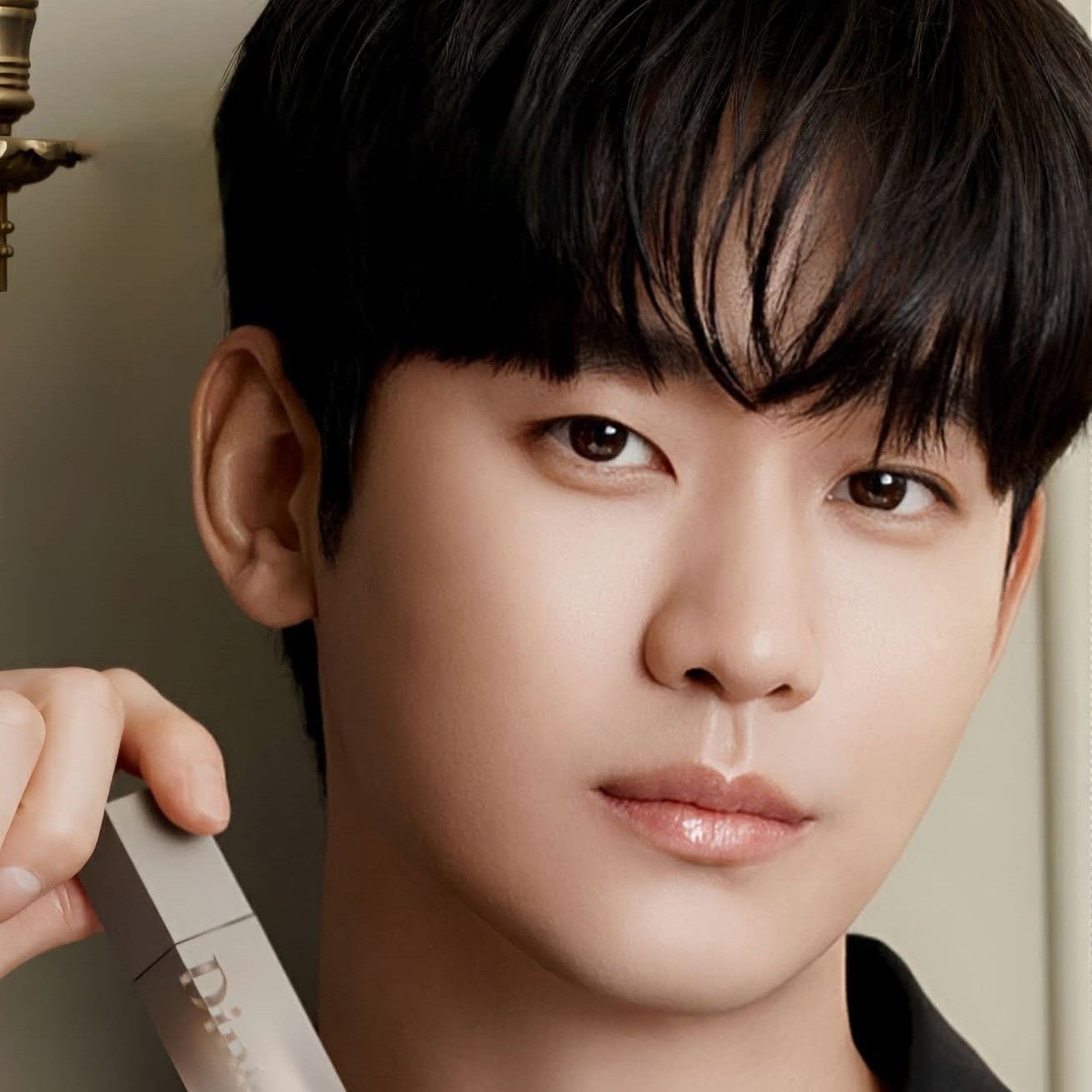 Cuplikan di balik layar dari Kim Soohyun