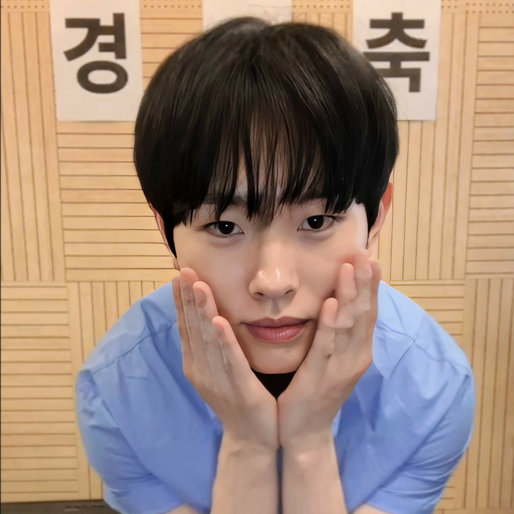 Behind-the-scenes cut of Lee Byeongchan