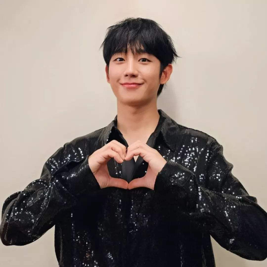 丁海寅的近期活動照