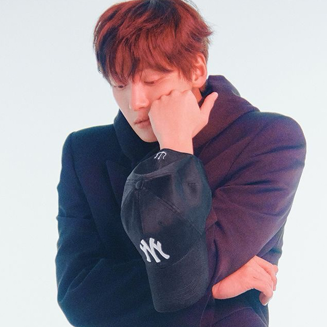 Behind-the-scenes cut of Ji Changwook