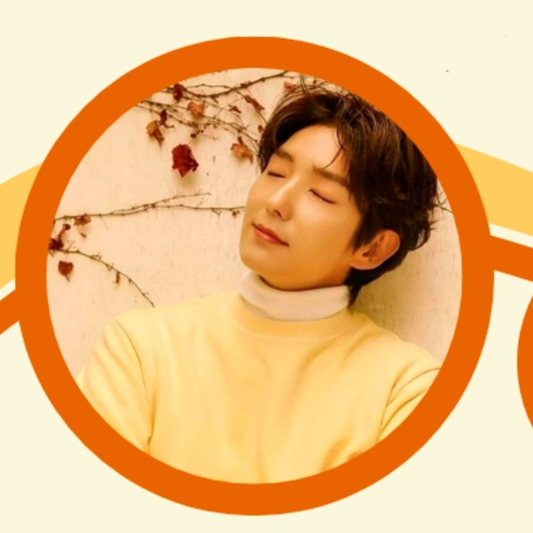 A moment captured by a fan of Lee Joongi